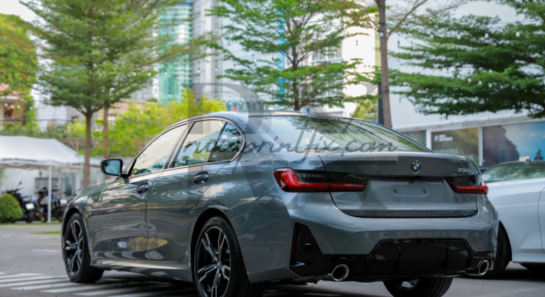 BMW 330i M Sport Sedan